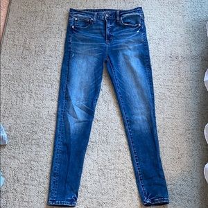 American Eagle hi-rise jeans